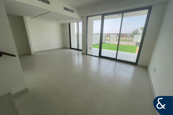 Upgraded | Landscaped | Single Row